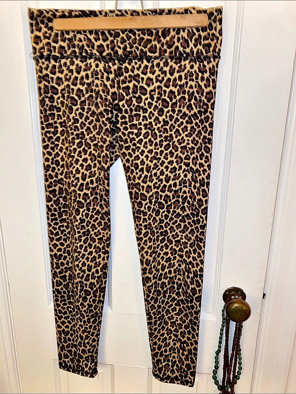 Paprika Women's Animal Print Leggings Brown & Black Medium